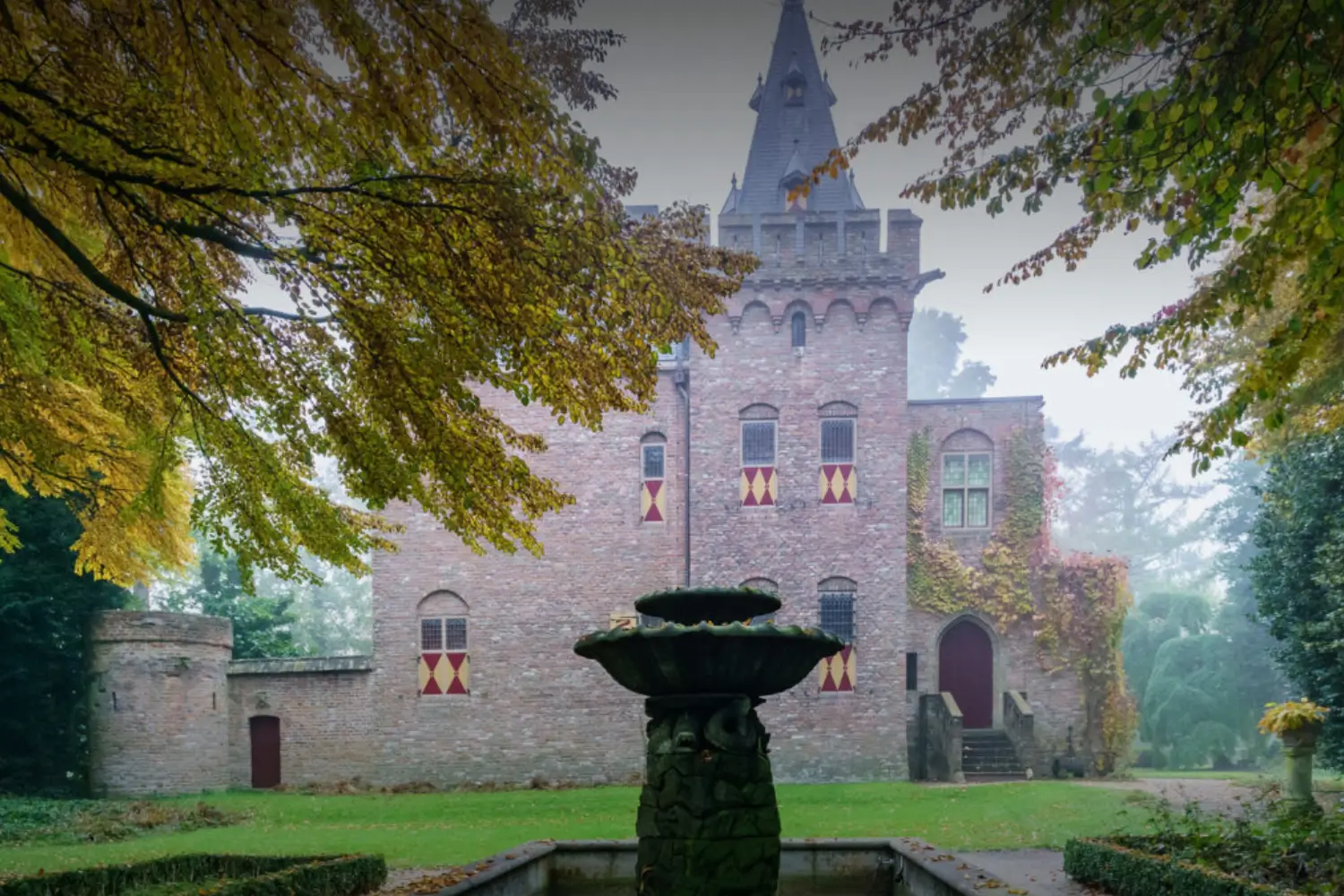 Kasteel Sypesteyn en varen op de Loosdrechtseplassen en Vecht Ringelberg